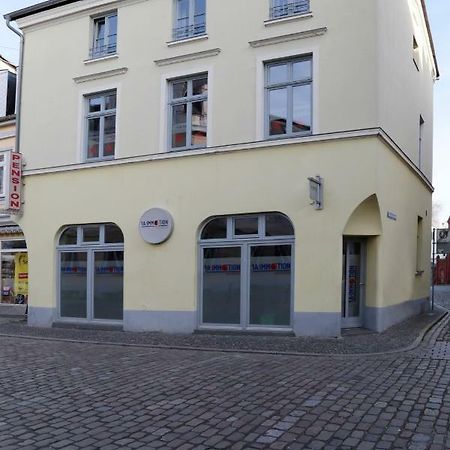 Pension Am Pferdemarkt Guestrow Exterior photo